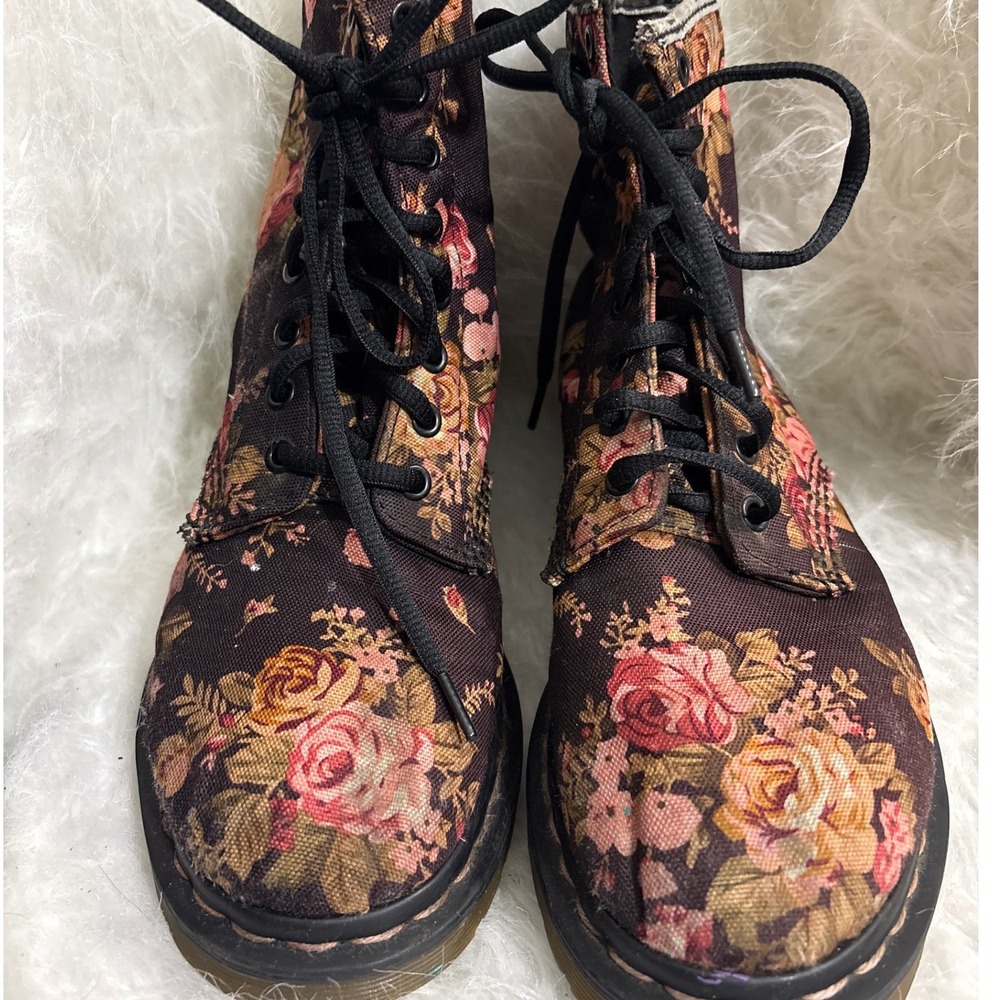 Dr. Martens 1460 Floral Canvas Lace Up Boots Burgundy Pink Women 8 Eye Combat - Picture 2 of 12